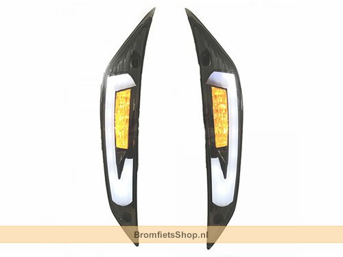 Power One Knipperlicht Set Voor + Dagrijverlichting Led Titanium Piaggio Zip 2000