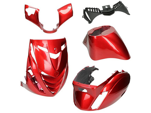 Plaatwerk Set Model SP 5-Delig Audi Bordeaux Rood Piaggio Zip