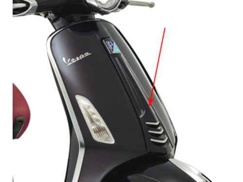 Voorscherm Midden Vulcano Zwart 98/ A Vespa Primavera 