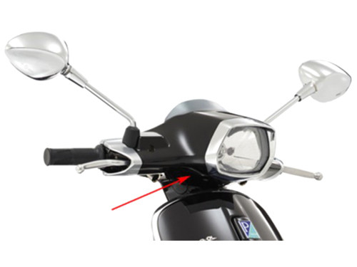 Stuurkap Onder Zwart Lucido 94 Vespa Sprint