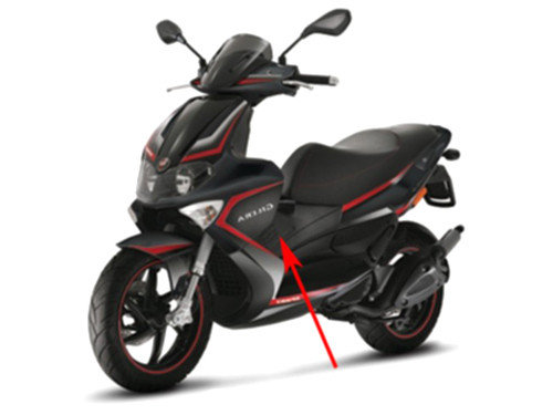 Verwarmingsrooster Links Zwart Piaggio Runner Rst 